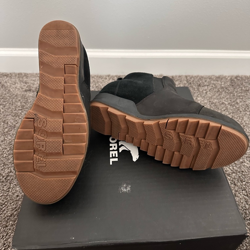 Sorel Women’s 7.5 Black Evie Boots - Picture 5 of 5